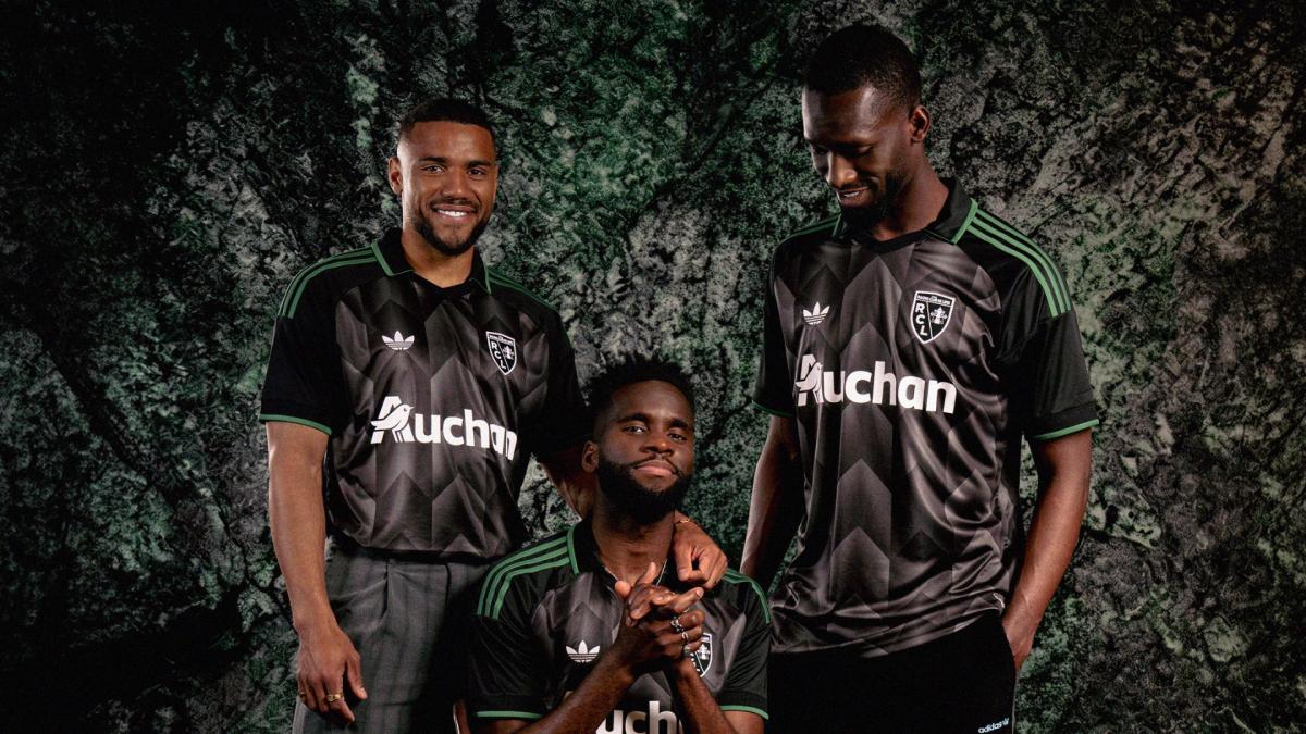 Mentalité Charbonneur : Pourquoi le nouveau maillot extérieur d'adidas pour le RC Lens va marquer les esprits