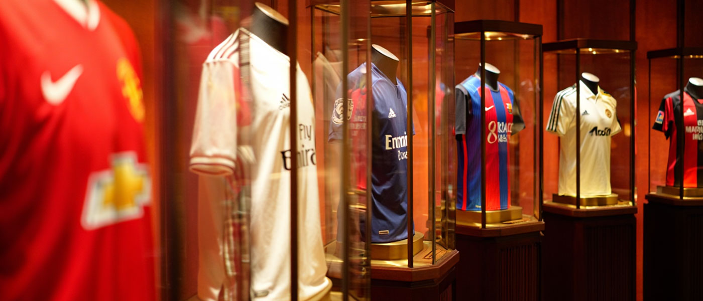 Pourquoi certains maillots de football deviennent des objets de collection ?
