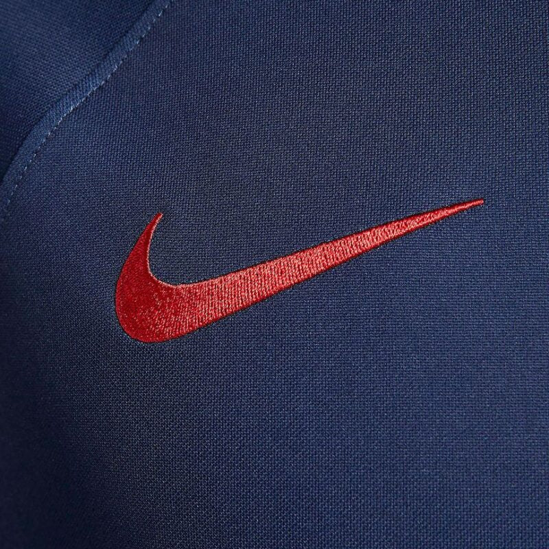 logo nike broderie