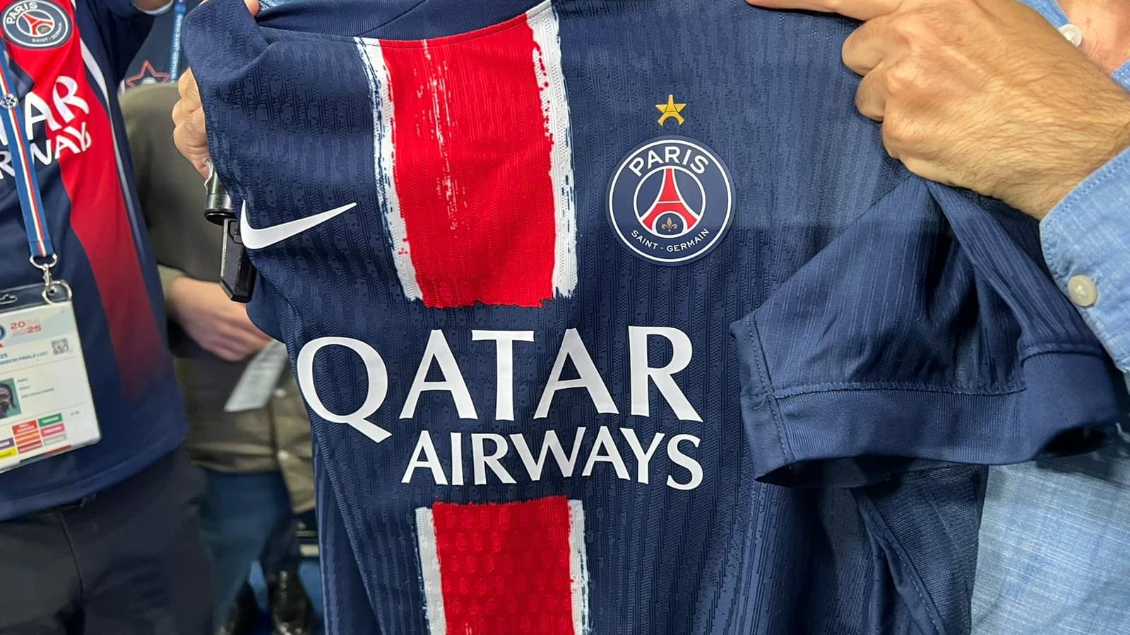 Top 10 des plus beaux maillots de la Ligue 1 2025-2026